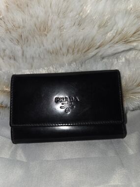 Prada Black Patent Leather Key Holder